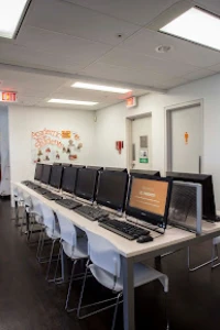 EC Toronto 30+ facilities, English language school in Toronto, Canada 2